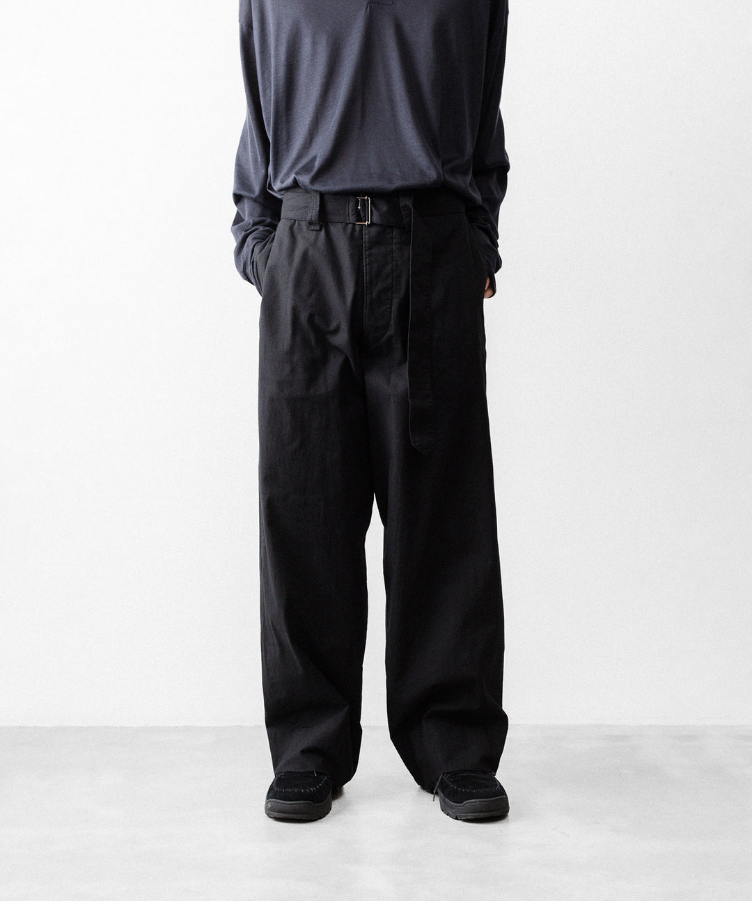 INTÉRIM インテリムのBLACK SURFAR GARMENT DYE BELTED FRENCH ARMY MIL BAGGY TROUSERのBLACK公式通販サイトsession福岡セレクトショップ