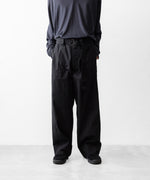 画像をギャラリービューアに読み込む, INTÉRIM インテリムのBLACK SURFAR GARMENT DYE BELTED FRENCH ARMY MIL BAGGY TROUSERのBLACK公式通販サイトsession福岡セレクトショップ
