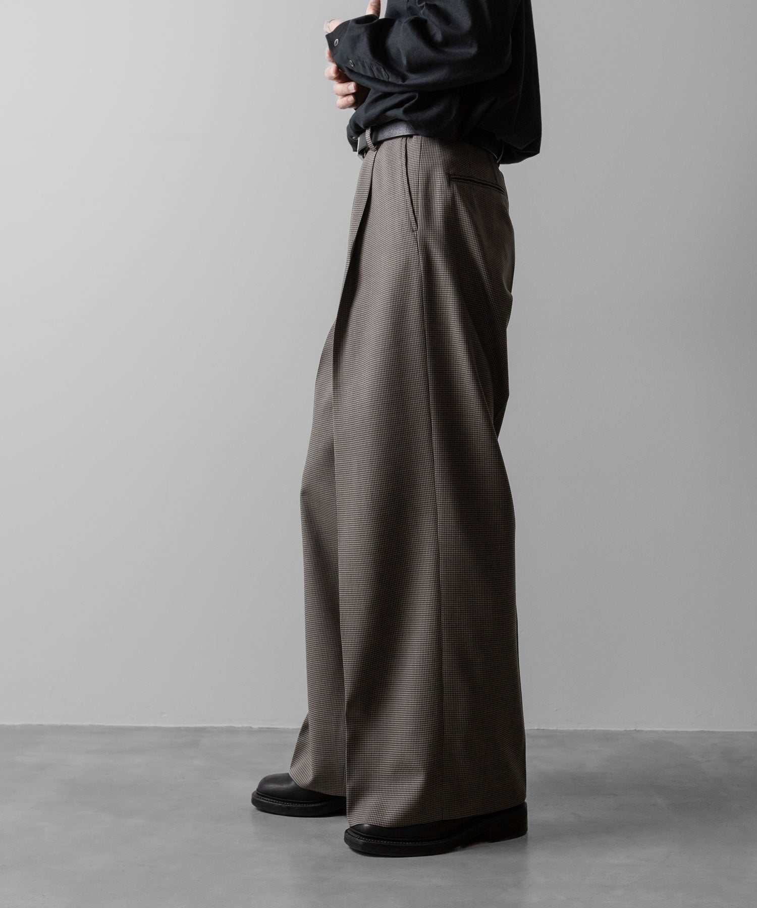 ssstein(シュタイン)のDOUBLE WEAVE HOUNDSTOOTH EXTRA WIDE TROUSERS - HOUNDSTOOTHの公式通販サイトsession福岡セレクトショップ