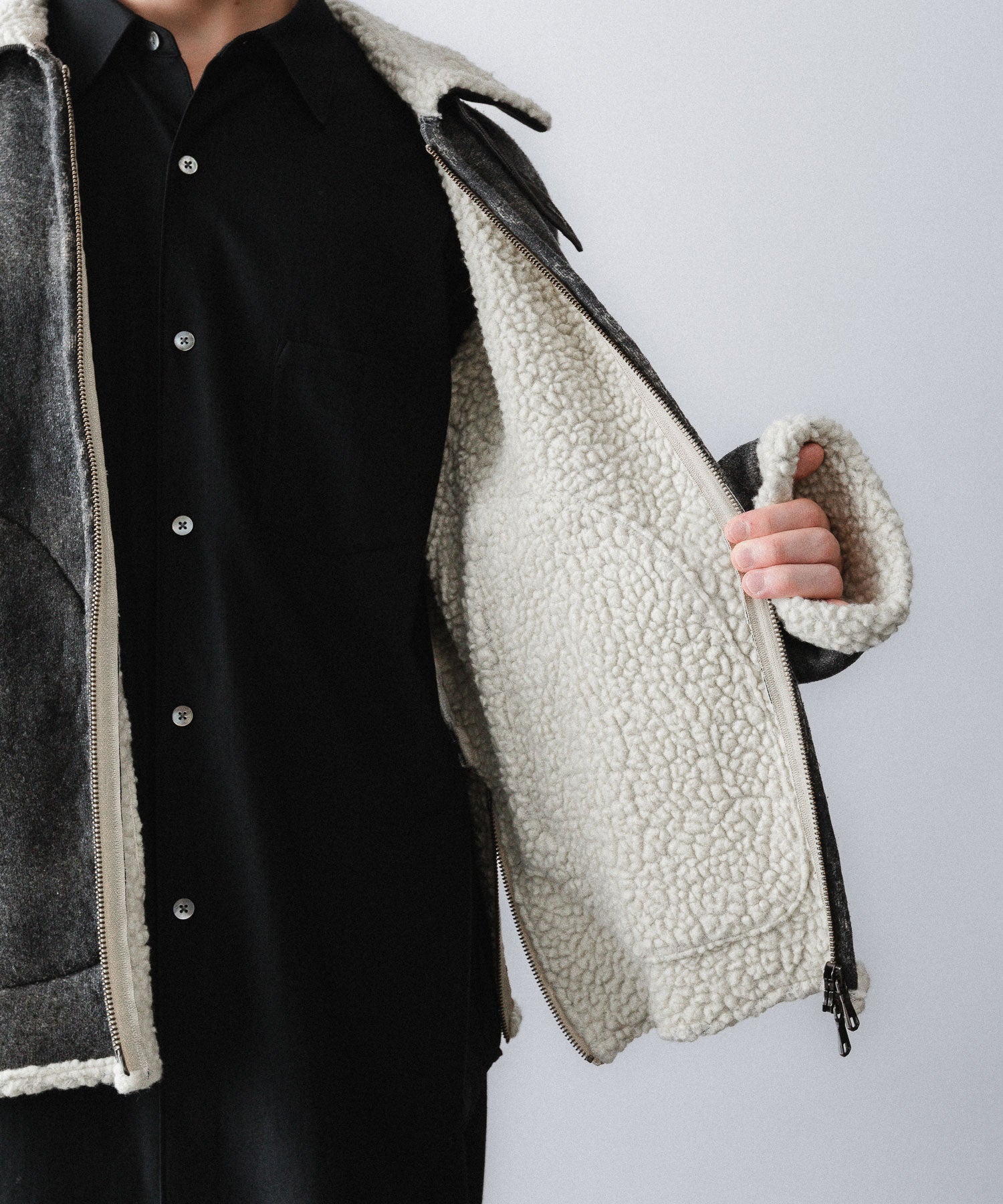 ANTHEM A / アンセムエー】CRACK WOOL BOA BOMBER JACKET - CARBON