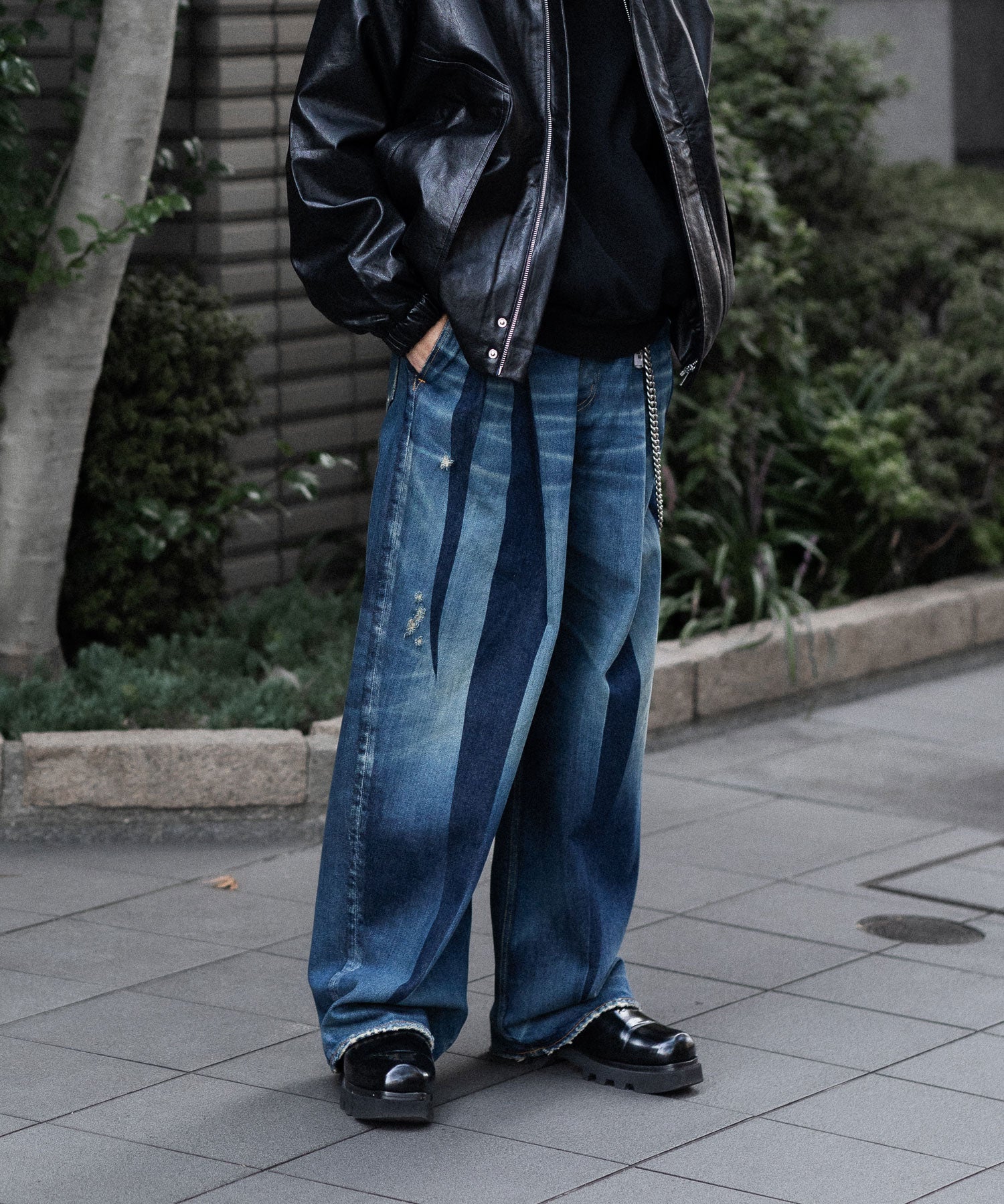 SUBLATIONS サブレーションズの2TUCK WIDE DENIM PANTS "ENTASIS MK-Ⅱ"のUSED INDIGO 公式通販サイトsession福岡セレクトショップ