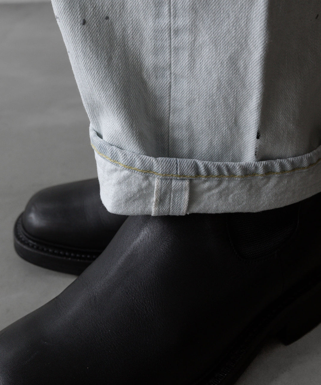 【INTÉRIM】インテリムのMILK PAINT WWII 1943 HEAVY KIBATA SHUTTLE DENIM JEANS - P.B.WHITE公式通販サイトsession福岡セレクトショップ