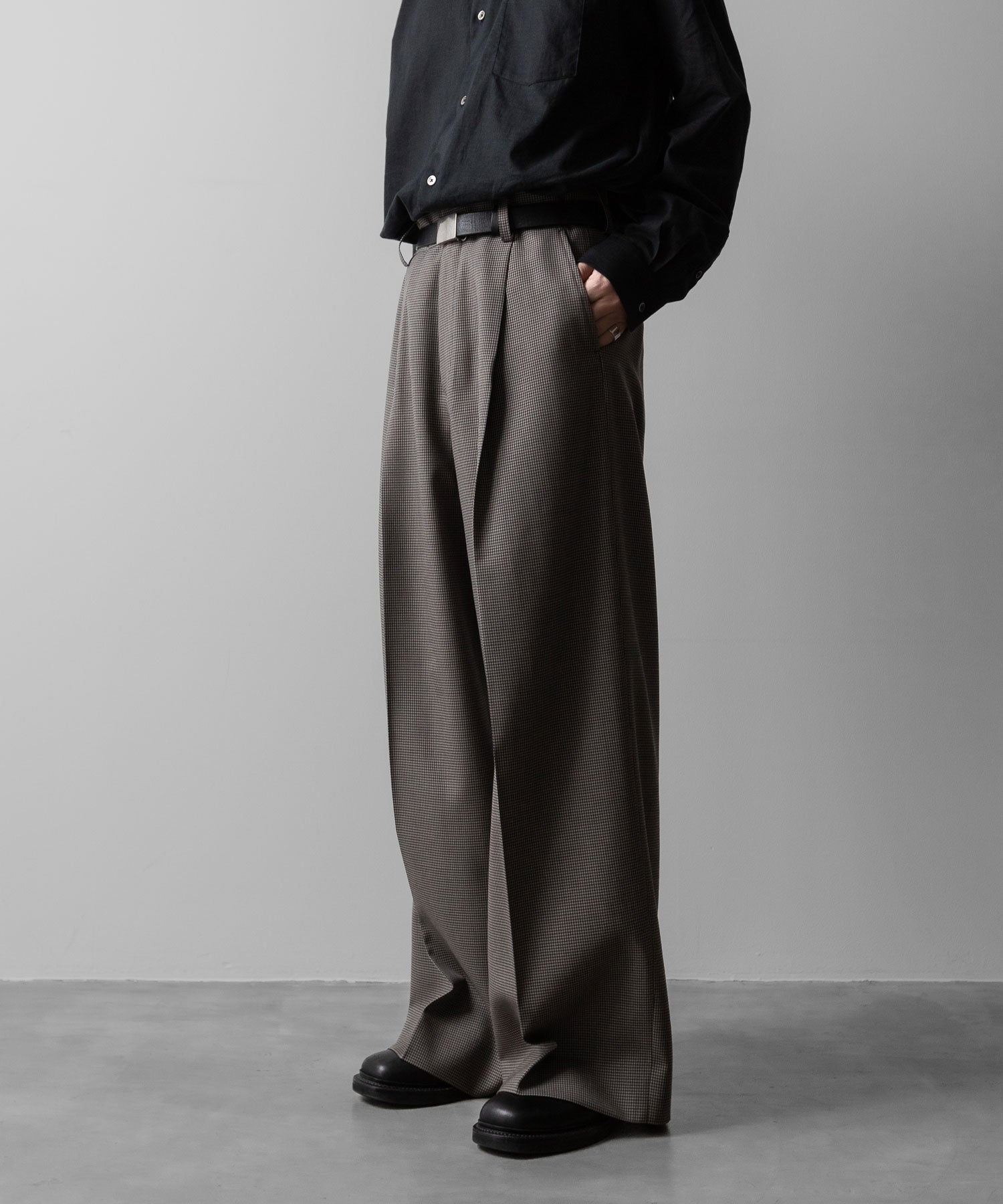 ssstein(シュタイン)のDOUBLE WEAVE HOUNDSTOOTH EXTRA WIDE TROUSERS - HOUNDSTOOTHの公式通販サイトsession福岡セレクトショップ