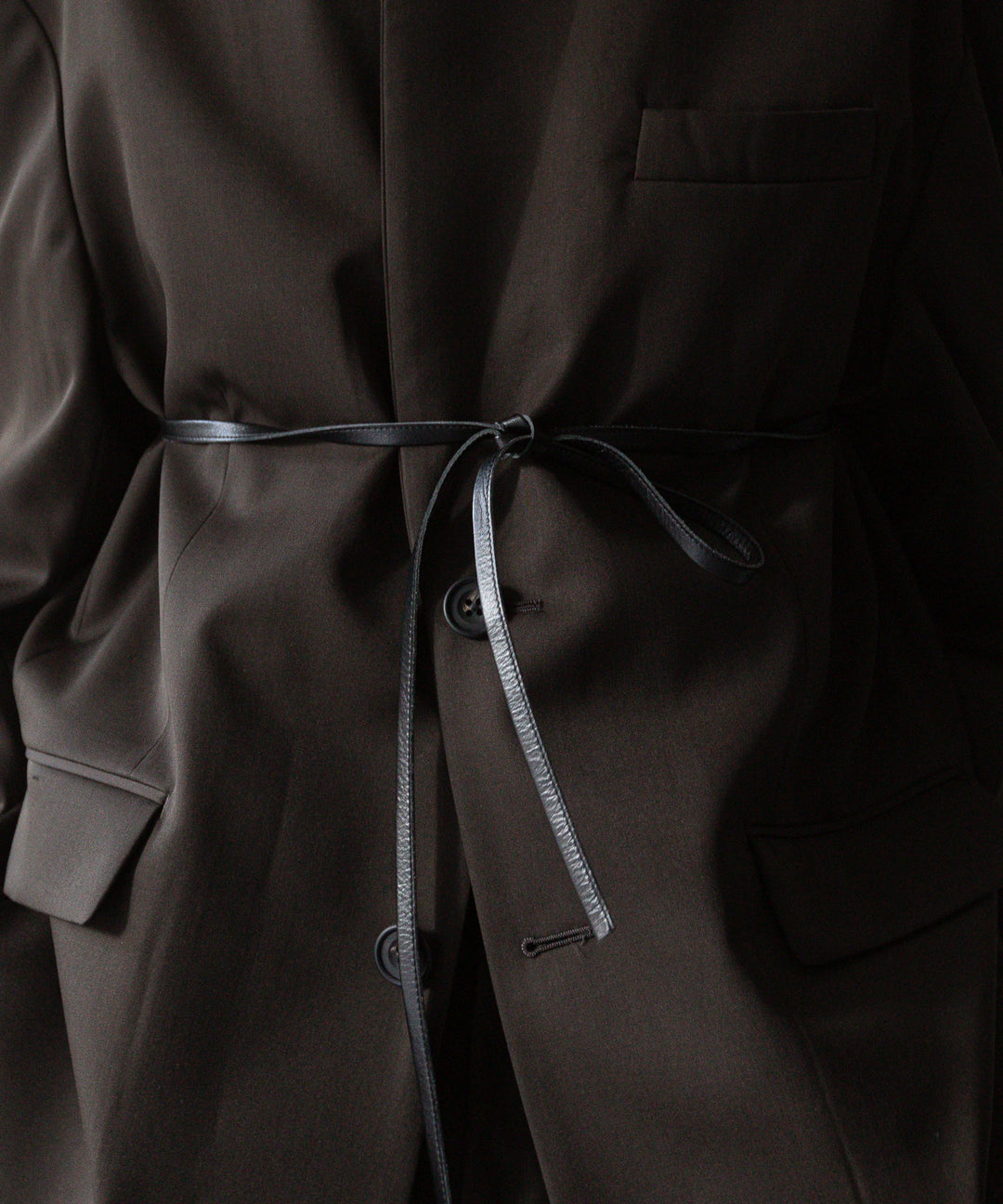 stein(シュタイン)の24SSコレクションOVERSIZED SINGLE BREASTED LONG JACKETのMILITARY KHAKI sessionセッション福岡セレクトショップ 公式通販サイト