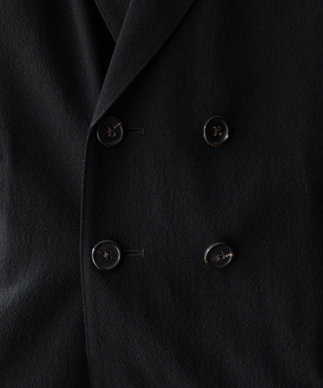 INTÉRIM - インテリムのWOOL CREPE SABLE VOILE DEADSTOCK FABRIC PIPING DOUBLE JACKETのBLACK公式通販サイトsession福岡セレクトショップ