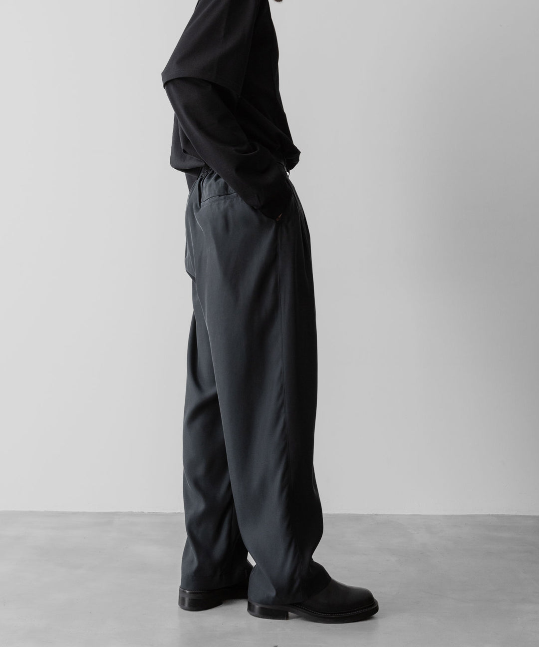 ssstein(シュタイン)のCUPRO TWILL WIDE EASY TROUSERS - BLACKの公式通販サイトsession福岡セレクトショップ
