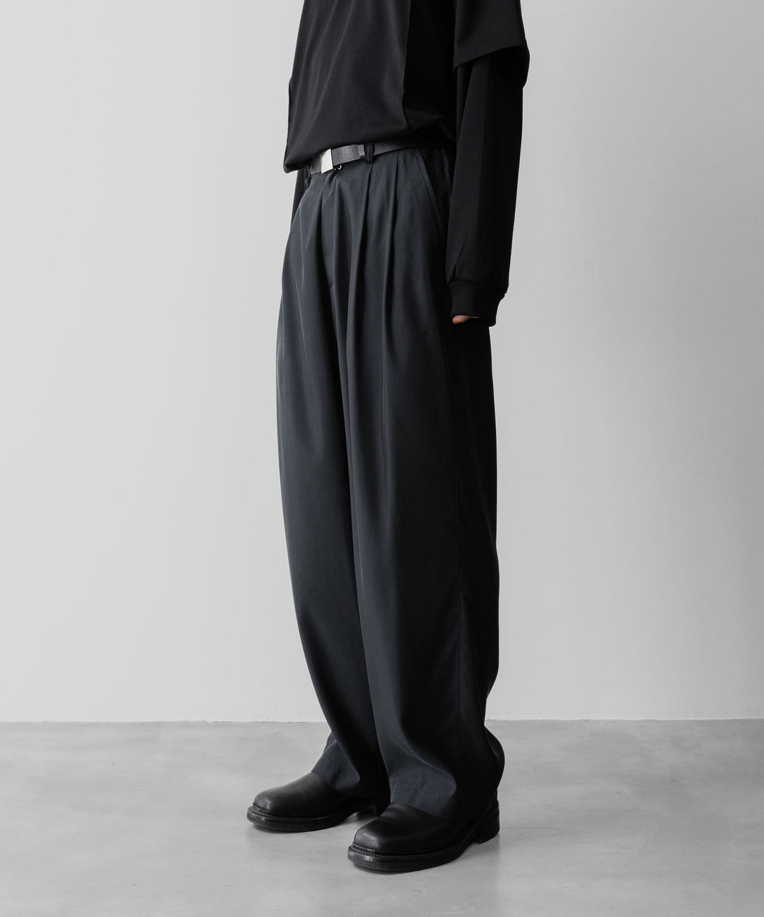 ssstein(シュタイン)のCUPRO TWILL WIDE EASY TROUSERS - BLACKの公式通販サイトsession福岡セレクトショップ