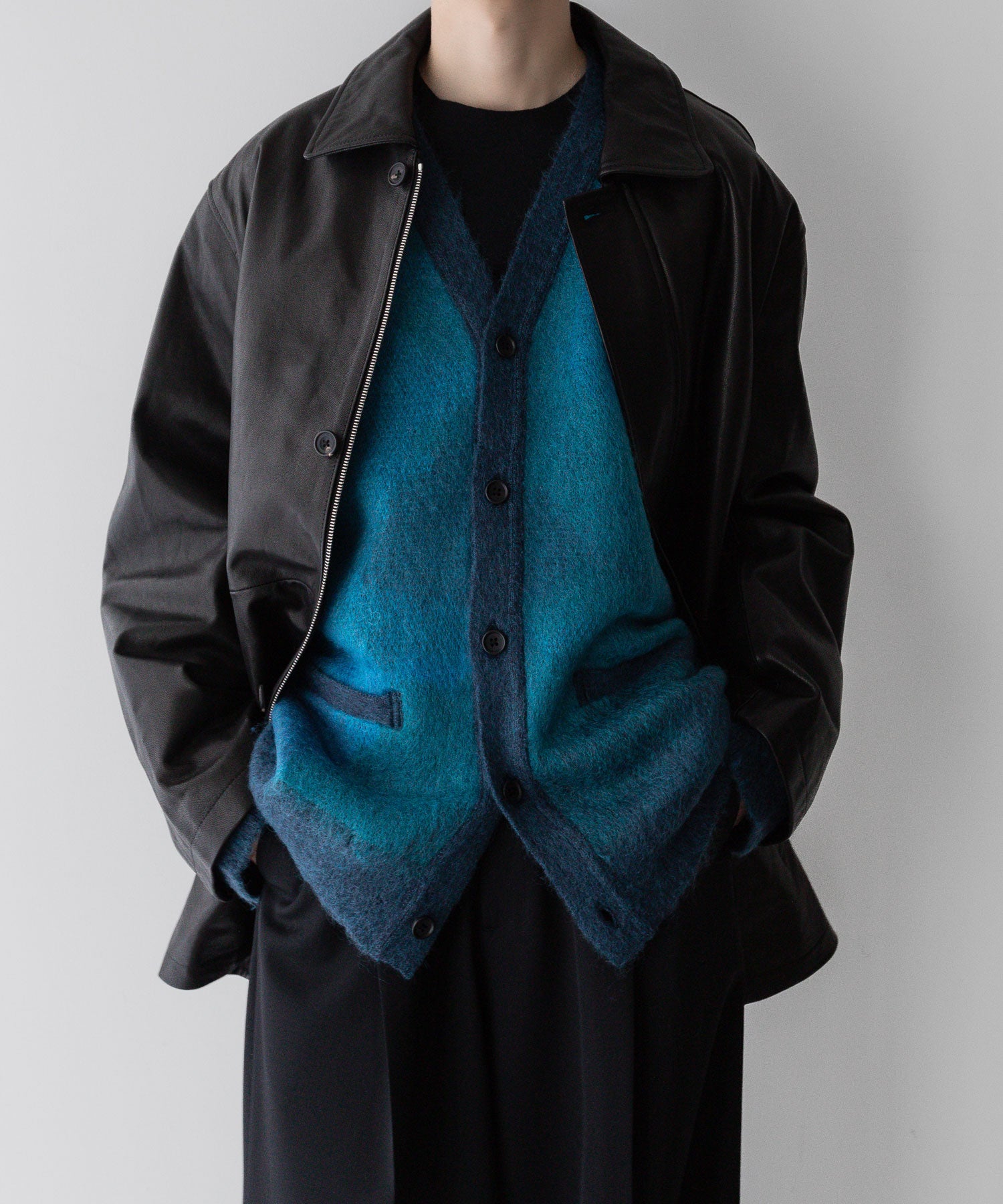 stein(シュタイン)の23AWコレクションGRADATION MOHAIR CARDIGANのBLUE GREEN 公式通販サイトsession福岡セレクトショップ