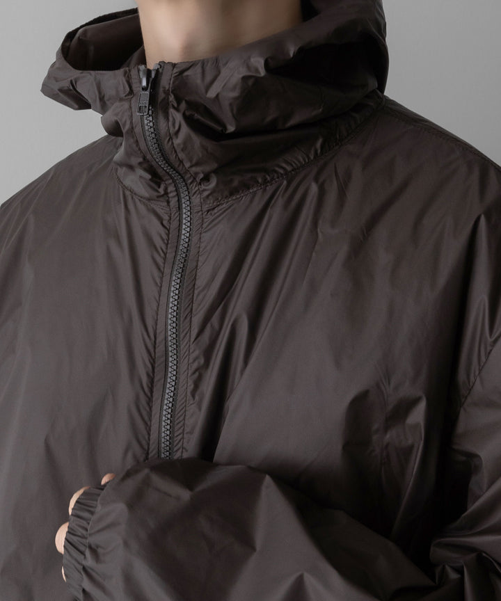ssstein(シュタイン)のEXTRA LIGHT NYLON SHIRRED ZIP HOOD JACKET - DARK BROWNの公式通販サイトsession福岡セレクトショップ