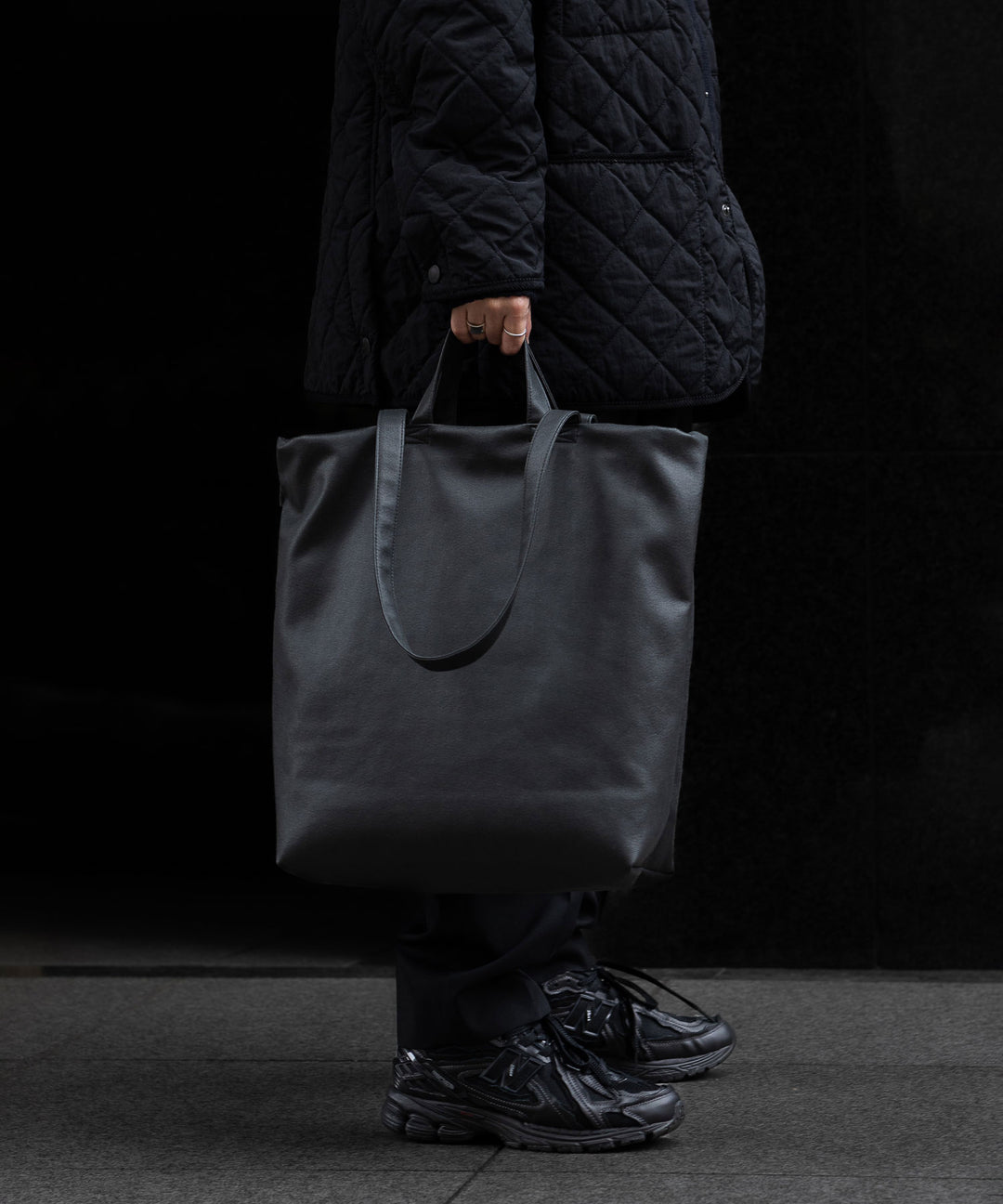【KaILI】カイリ 2D4H TOTE UN - BLACK sessionセッション福岡セレクトショップ  公式通販サイト