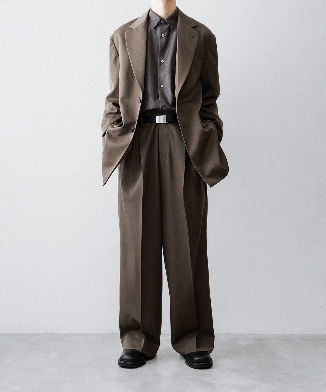 ssstein(シュタイン)のOVERSIZED SINGLE BREASTED LONG JACKET - DARK BEIGEの公式通販サイトsession福岡セレクトショップ
