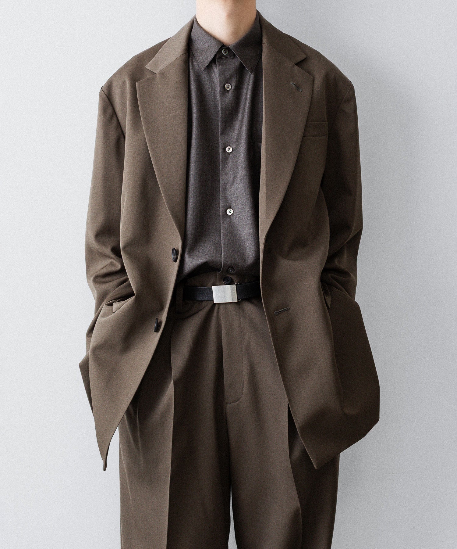 ssstein(シュタイン)のOVERSIZED SINGLE BREASTED LONG JACKET - DARK BEIGEの公式通販サイトsession福岡セレクトショップ