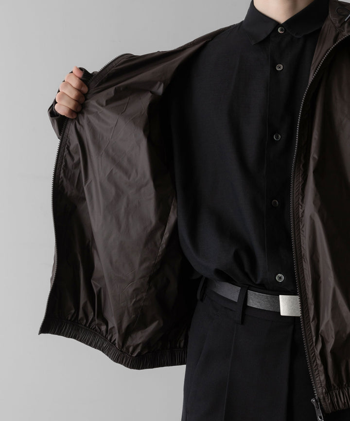 ssstein(シュタイン)のEXTRA LIGHT NYLON SHIRRED ZIP HOOD JACKET - DARK BROWNの公式通販サイトsession福岡セレクトショップ