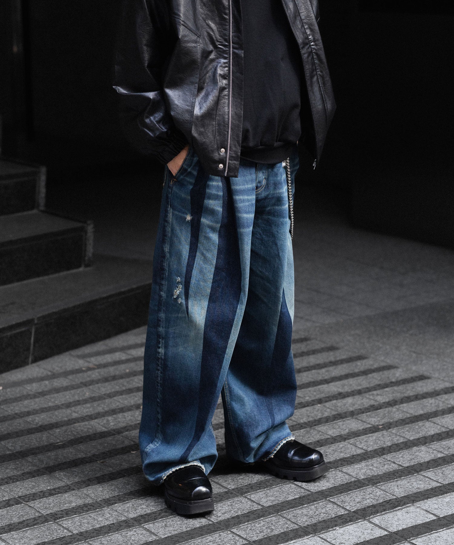 SUBLATIONS サブレーションズの2TUCK WIDE DENIM PANTS "ENTASIS MK-Ⅱ"のUSED INDIGO 公式通販サイトsession福岡セレクトショップ