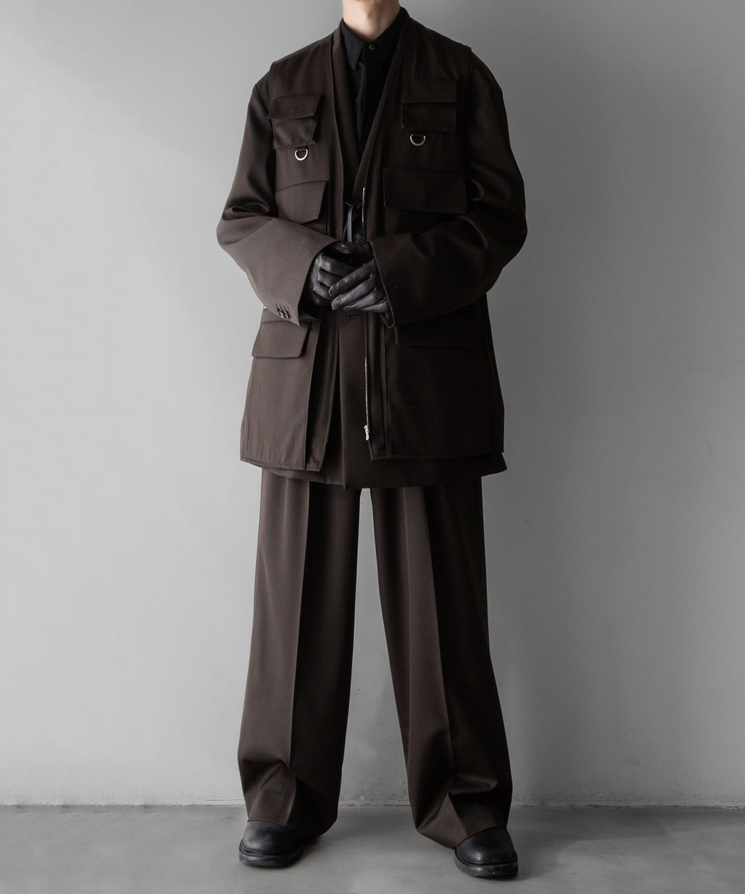 stein(シュタイン)の24SSコレクションOVERSIZED MULTI POCKET VESTのMILITARY KHAKI sessionセッション福岡セレクトショップ 公式通販サイト
