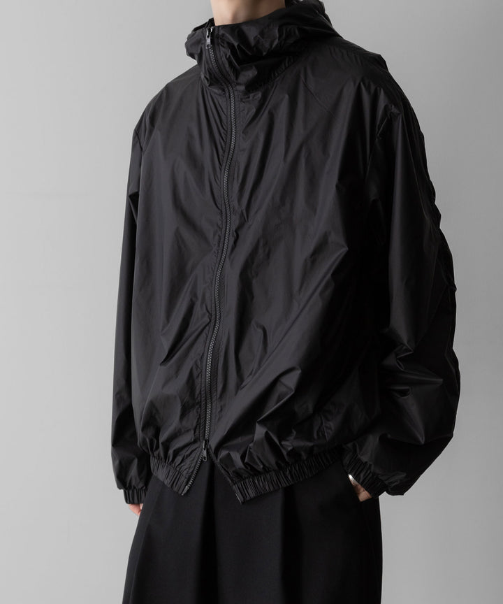ssstein(シュタイン)のEXTRA LIGHT NYLON SHIRRED ZIP HOOD JACKET -BLACKの公式通販サイトsession福岡セレクトショップ