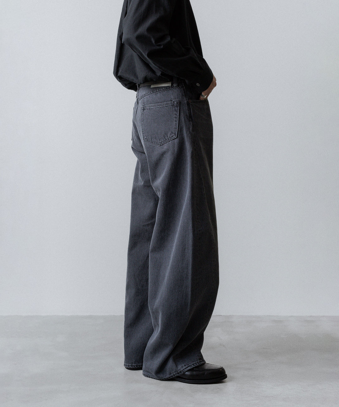 ssstein(シュタイン)のDEFORMATION WIDE DENIM JEANS - GREYの公式通販サイトsession福岡セレクトショップ
