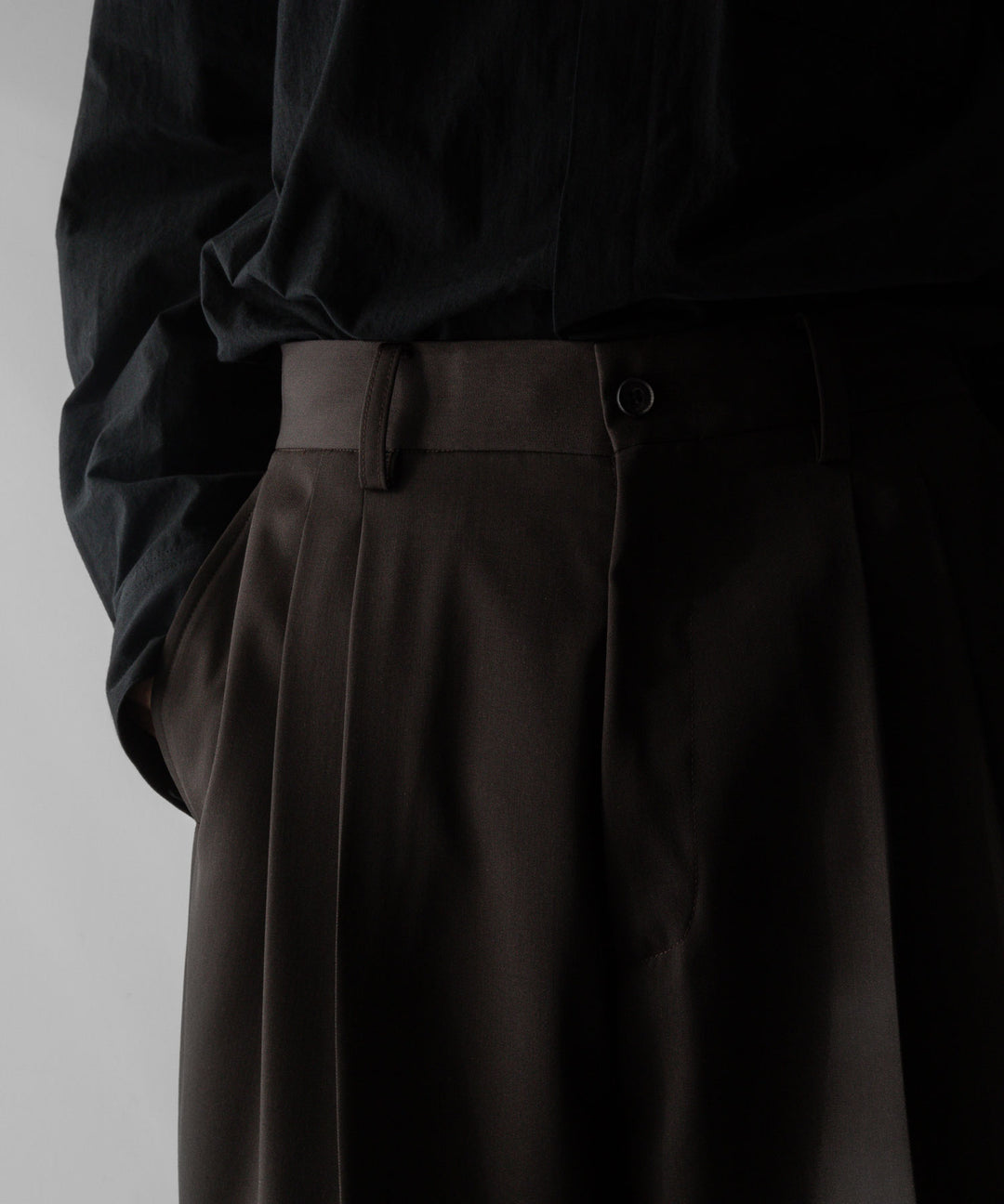 stein(シュタイン)の24SSコレクションLONG WIDE TROUSERSのMILITARY KHAKI sessionセッション福岡セレクトショップ 公式通販サイト
