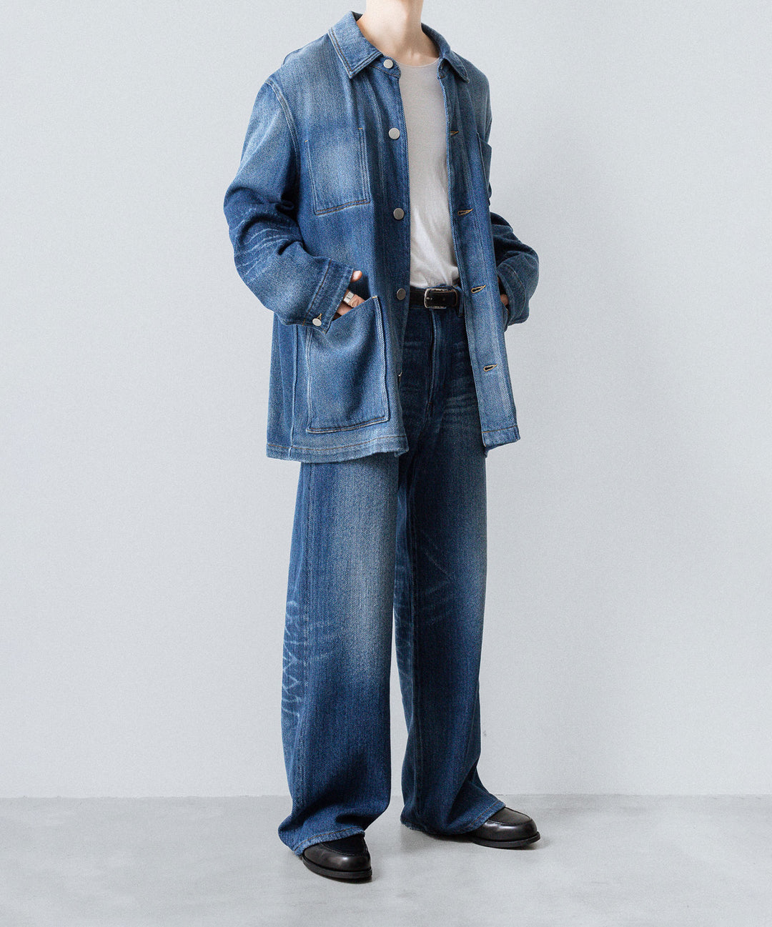VEIN ヴェインのSATIN DENIM COVERALLS JKT - NAVYの公式通販サイトsession福岡セレクトショップ