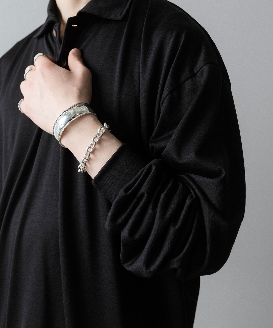 INTÉRIM(インテリム)のHYPER BIG EXTRA FINE MERINO WOOL JERSEY LONG POLO SHIRT - BLACKの公式通販サイトsession福岡セレクトショップ