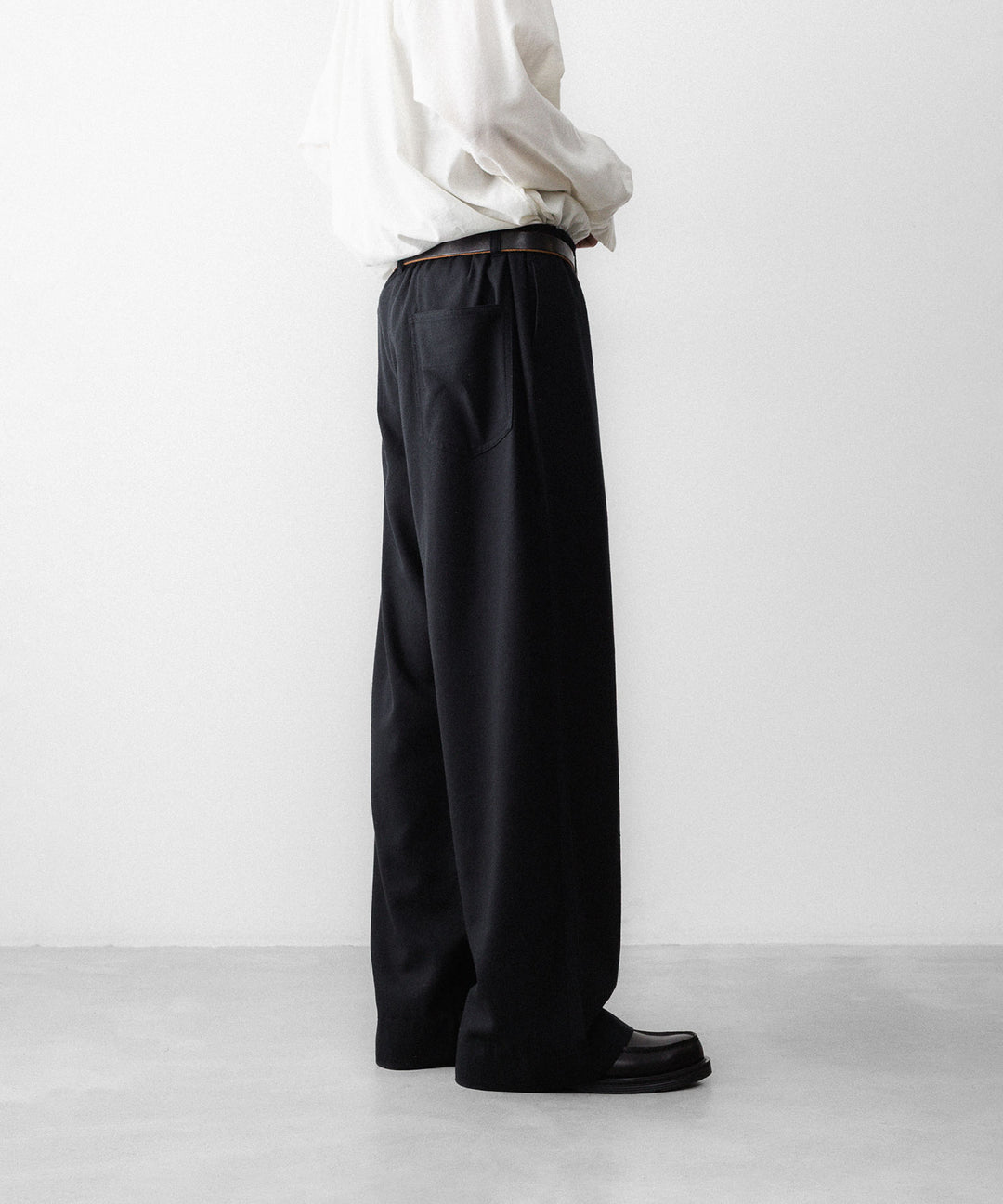 INTÉRIM インテリムのSILK NOIL WIDE DRESS EASY PANTSのBLACK 公式通販サイトsession福岡セレクトショップ