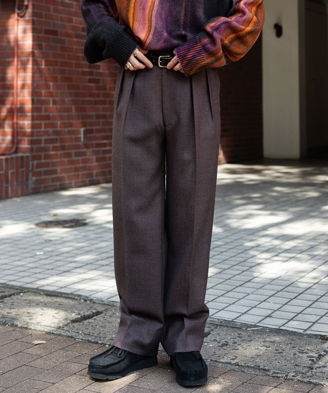 INTÉRIM インテリム LIMITED BASKET WEAVE 2-TUCK STRAIGHT SLACKS - BROWN sessionセッション福岡セレクトショップ 公式通販サイト