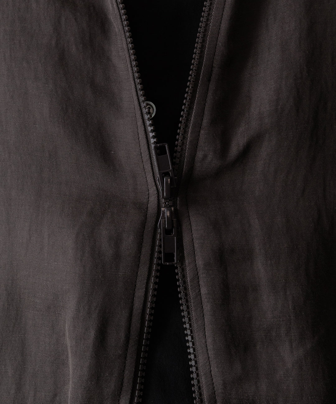 ssstein(シュタイン)のVIS/LI TWILL SHIRRED LIGHT ZIP JACKET - KHAKIの公式通販サイトsession福岡セレクトショップ