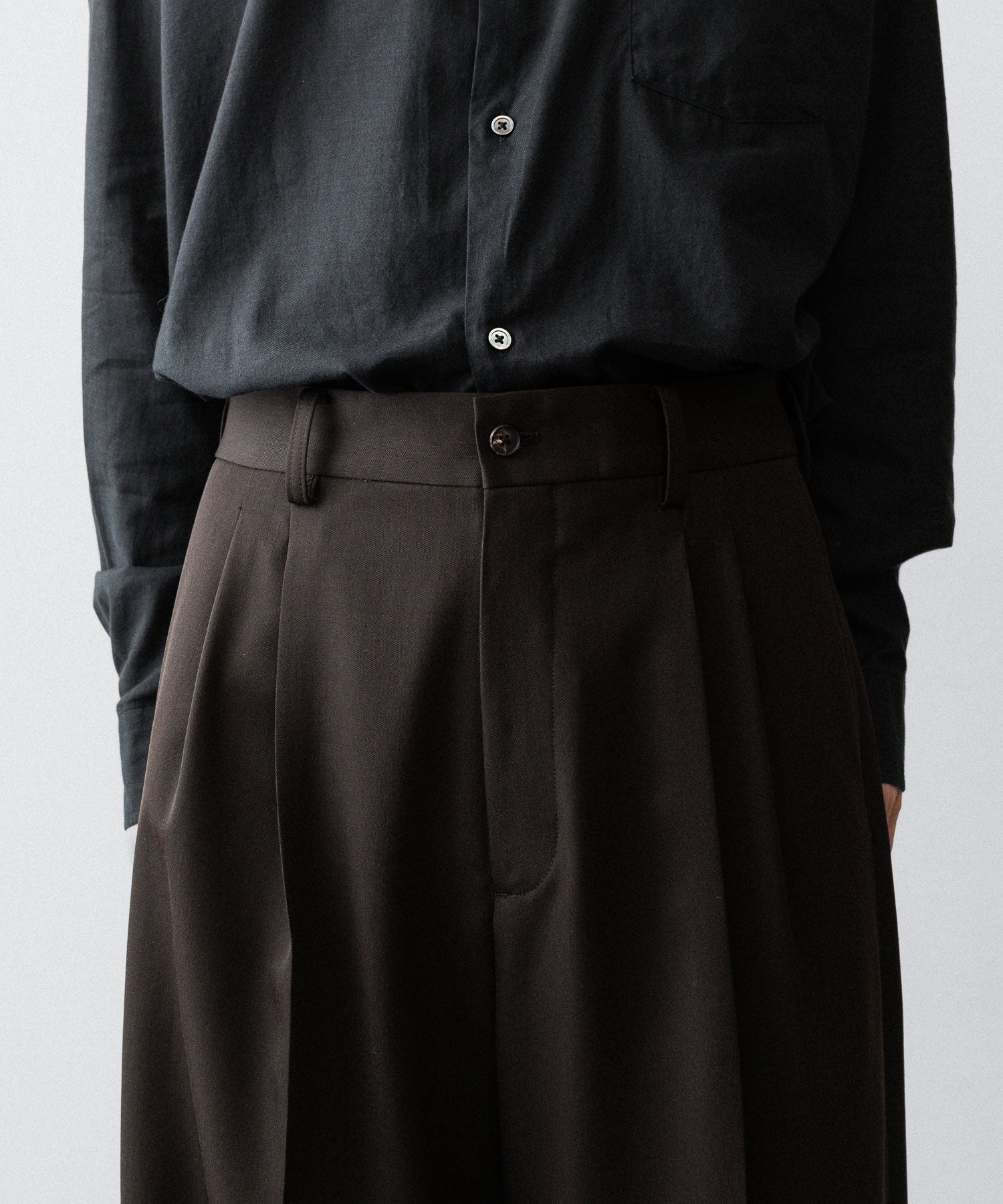 ssstein / シュタイン】LONG WIDE TROUSERS (2/90 WOOL GABARDINE
