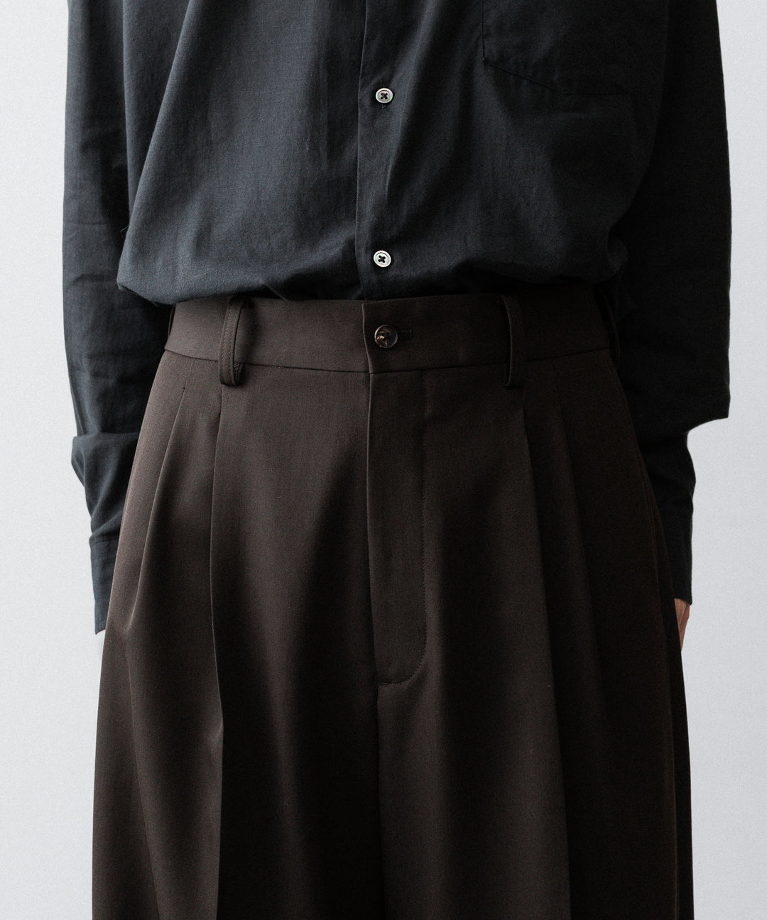 ssstein(シュタイン)のLONG WIDE TROUSERS (2/90 WOOL GABARDINE) - DARK BROWNの公式通販サイトsession福岡セレクトショップ