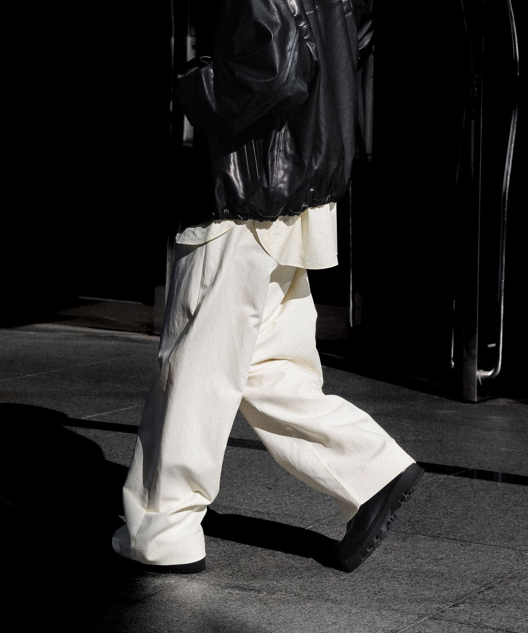 ssstein(シュタイン)のDOUBLE WEAVE COTTON ROUND PANTS - CREAMの公式通販サイトsession福岡セレクトショップ
