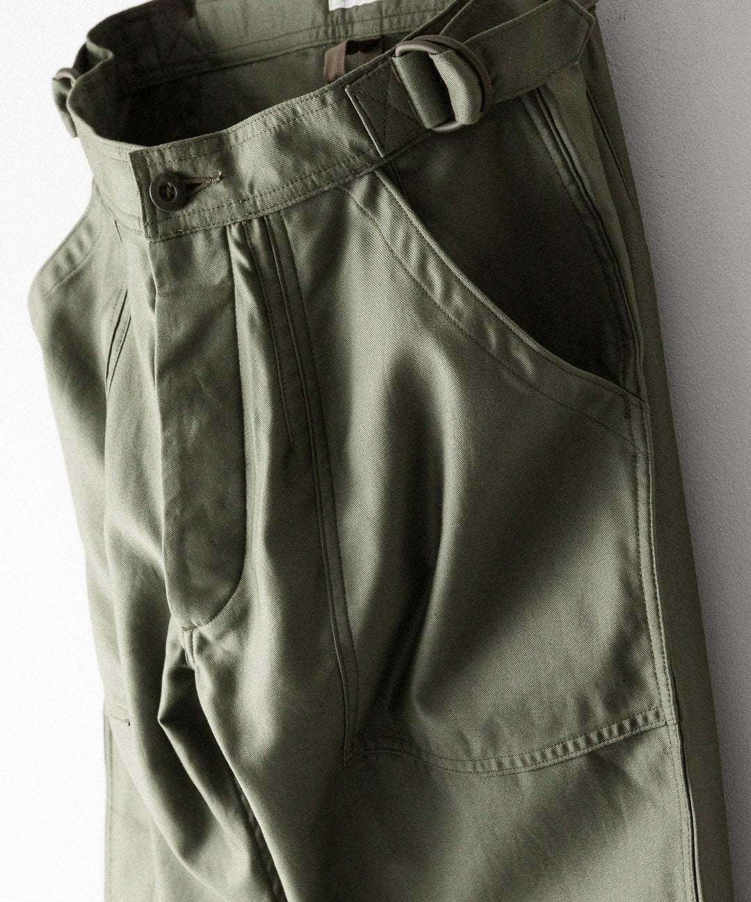 INTÉRIM インテリムGIZA BACK SATIN FRENCH AIR FORCE MECHANIC PANTSのOLIVE 公式通販サイトsession福岡セレクトショップ