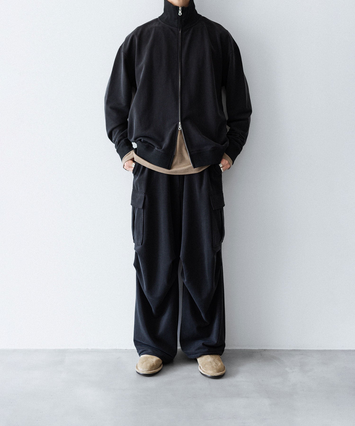 【KANEMASA PHIL.】28G CUPRO ZIP SWEAT - BLACK