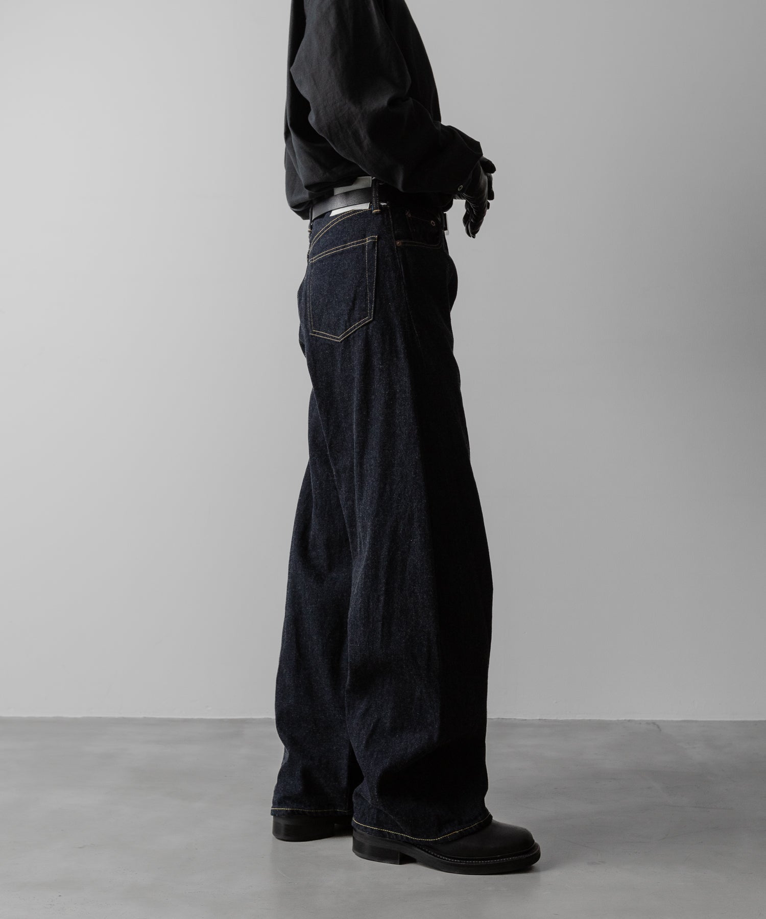 ssstein(シュタイン)のDEFORMATION WIDE ECO DENIM JEANS - INDIGO(ONE WASH)の公式通販サイトsession福岡セレクトショップ