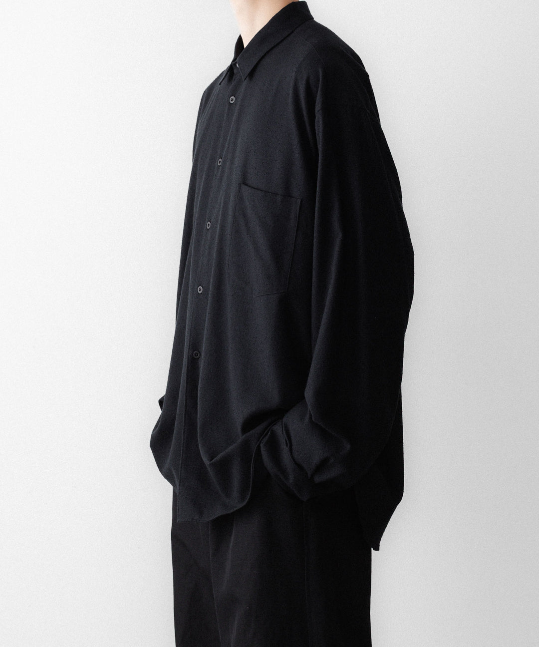 INTÉRIM インテリムの SILK NOIL HYPER BIG L/S REGULAR SHIRTのBLACK 公式通販サイトsession福岡セレクトショップ