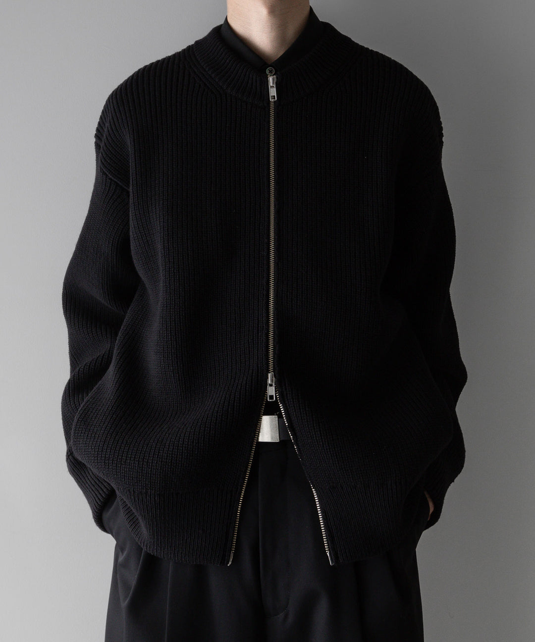 stein(シュタイン)の24SSコレクションOVERSIZED DRIVERS KNIT ZIP JACKETのBLACK sessionセッション福岡セレクトショップ 公式通販サイト