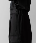 画像をギャラリービューアに読み込む, ssstein(シュタイン)のCARGO POCKET WIDE EASY TROUSERS - BLACKの公式通販サイトsession福岡セレクトショップ

