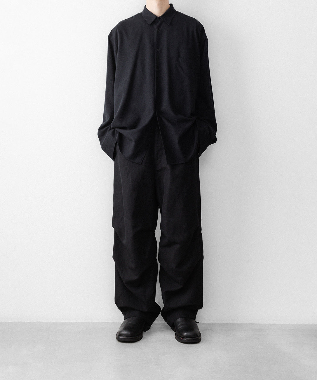 INTÉRIM インテリムの SILK NOIL HYPER BIG L/S REGULAR SHIRTのBLACK 公式通販サイトsession福岡セレクトショップ