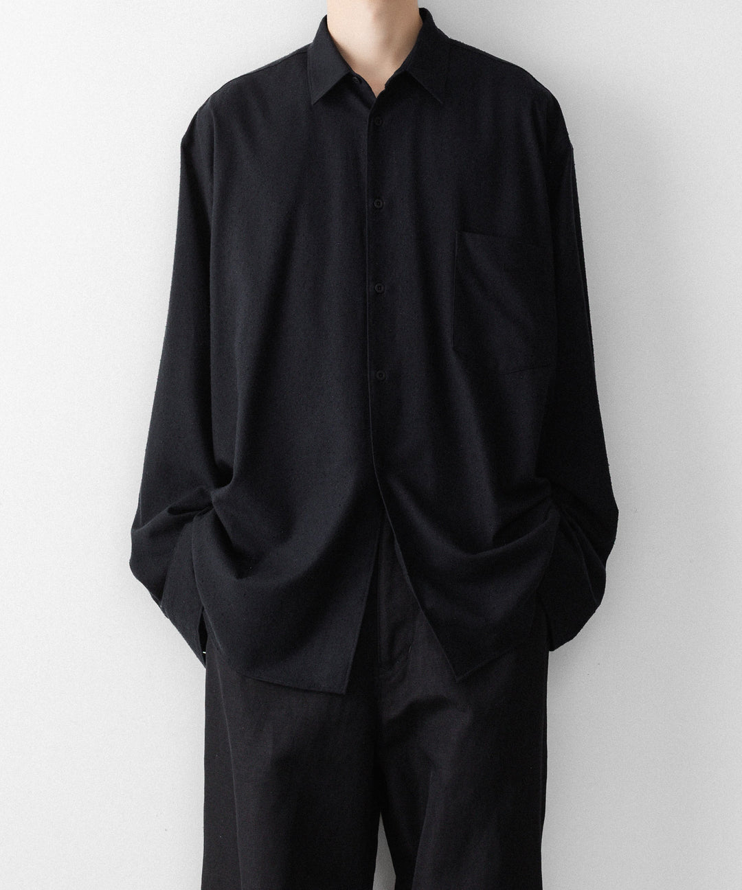INTÉRIM インテリムの SILK NOIL HYPER BIG L/S REGULAR SHIRTのBLACK 公式通販サイトsession福岡セレクトショップ