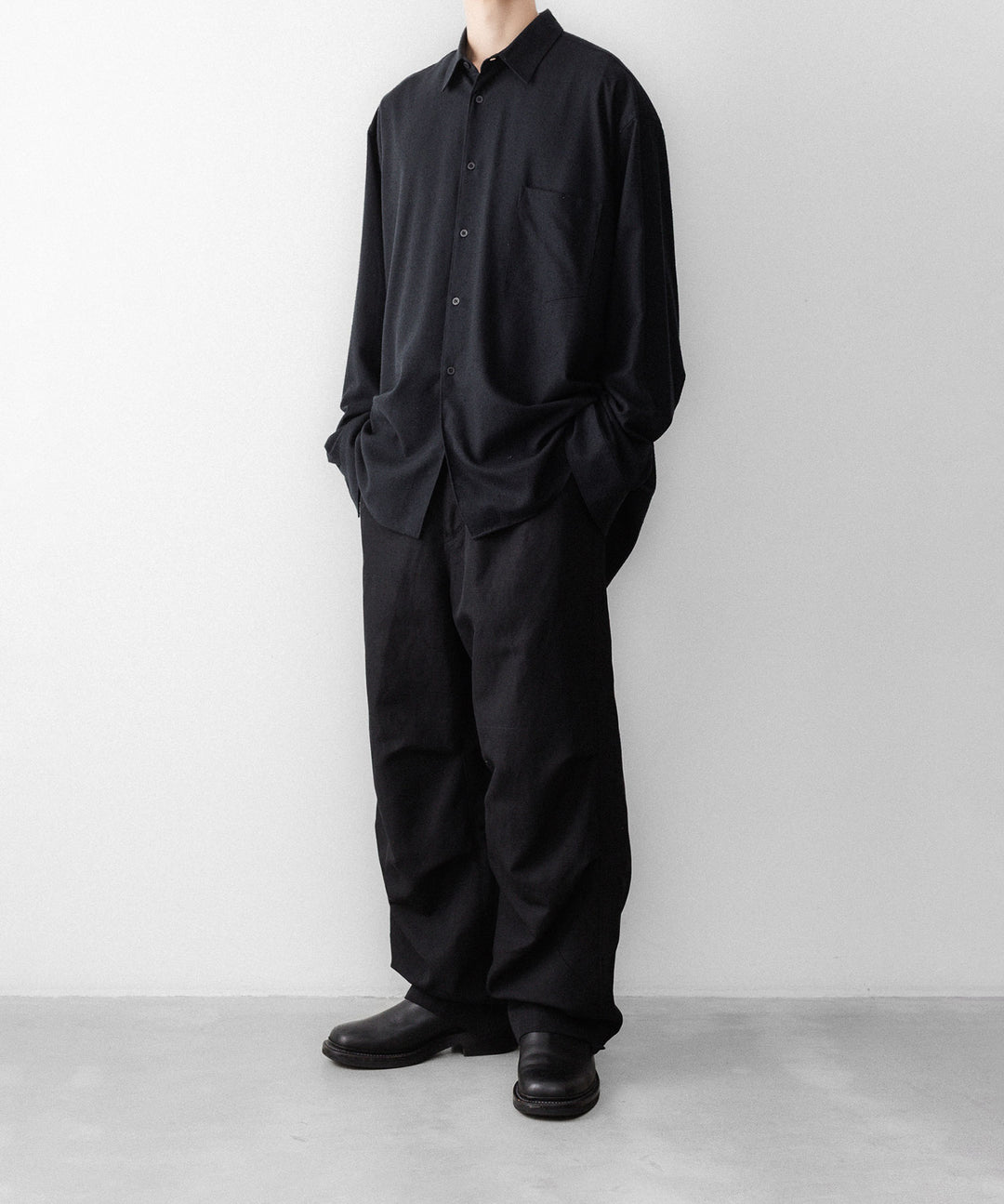 INTÉRIM インテリムの SILK NOIL HYPER BIG L/S REGULAR SHIRTのBLACK 公式通販サイトsession福岡セレクトショップ