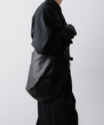 画像をギャラリービューアに読み込む, ssstein(シュタイン)のTWIST SHOULDER BAG - BLACKの公式通販サイトsession福岡セレクトショップ
