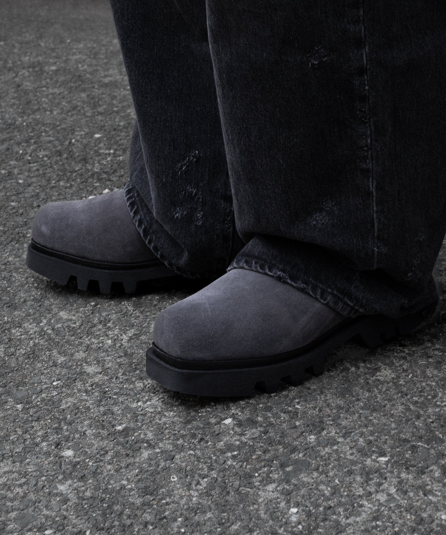 【 SINE & COSINE 】HANNES / MULE VIBRAM TWEETY - SUEDE DARK GREY