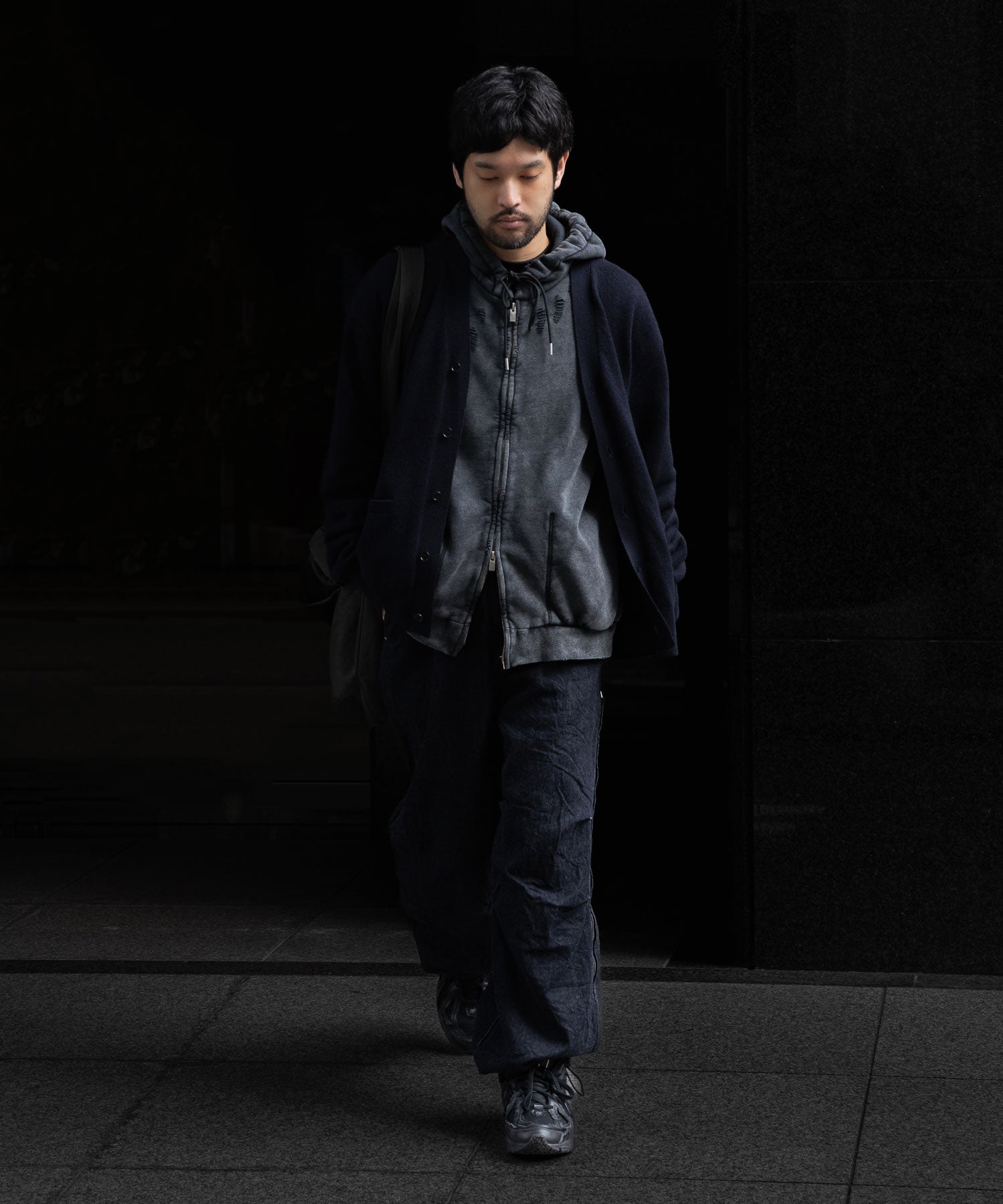 VEIN ヴェインのCO SWEAT DISTRESSED ZIP UP HOODIE - X.BLACKの公式通販サイトsession福岡セレクトショップ