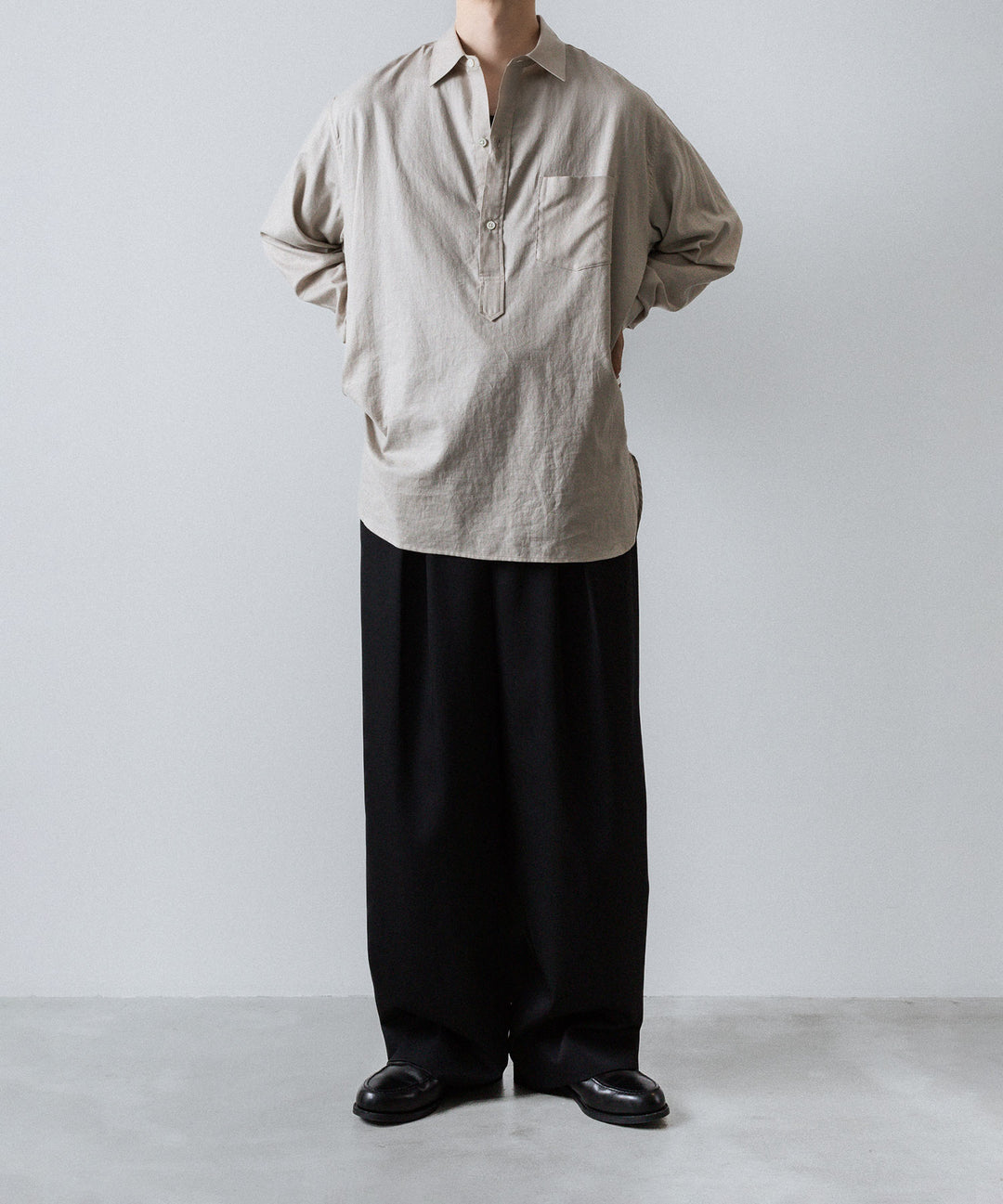 ssstein(シュタイン)のCOTTON/SILK OVERSIZED PULLOVER SHIRT - GREIGEの公式通販サイトsession福岡セレクトショップ
