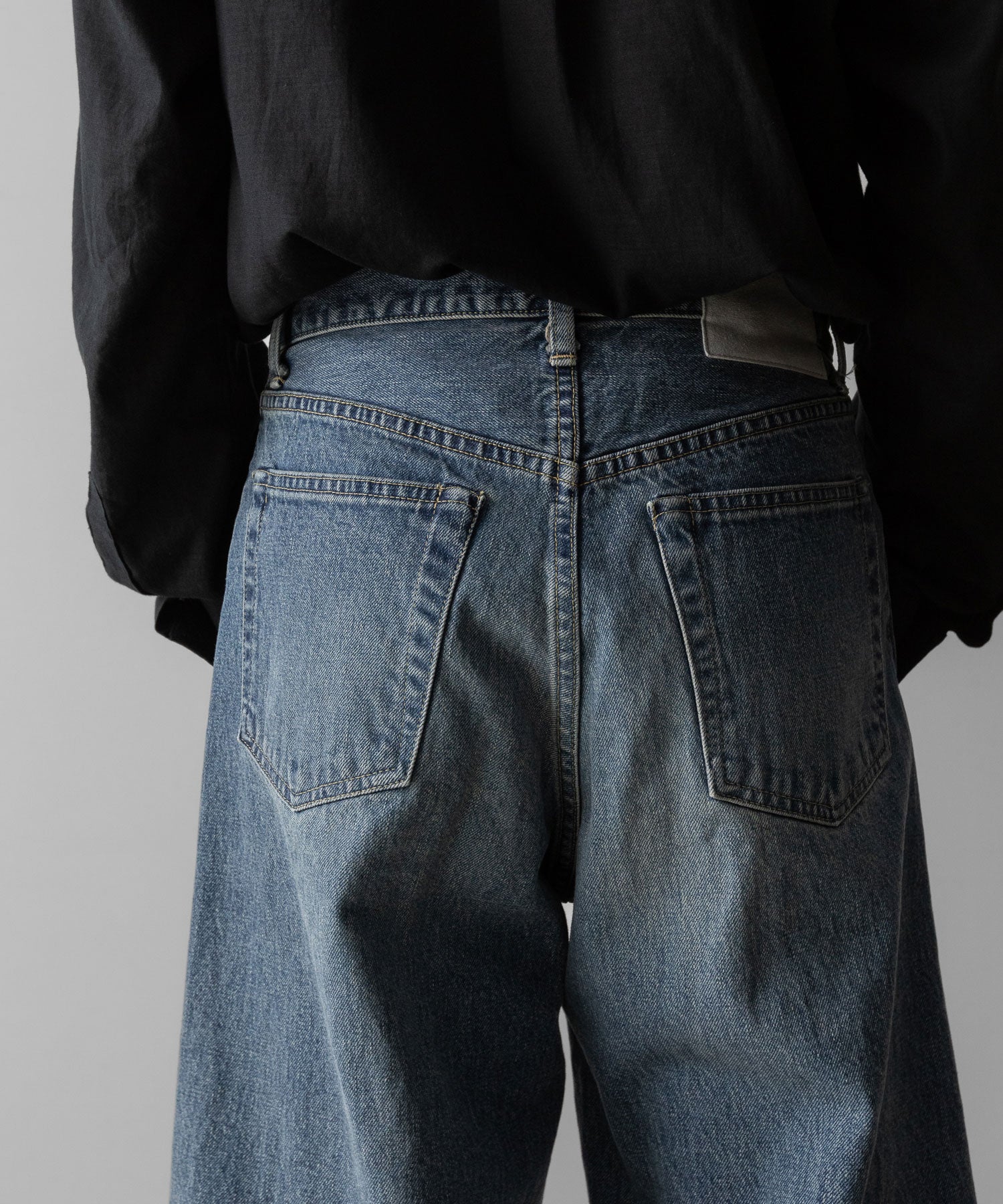 ssstein(シュタイン)のTWIST SEAM VINTAGE DENIM JEANS - INDIGOの公式通販サイトsession福岡セレクトショップ
