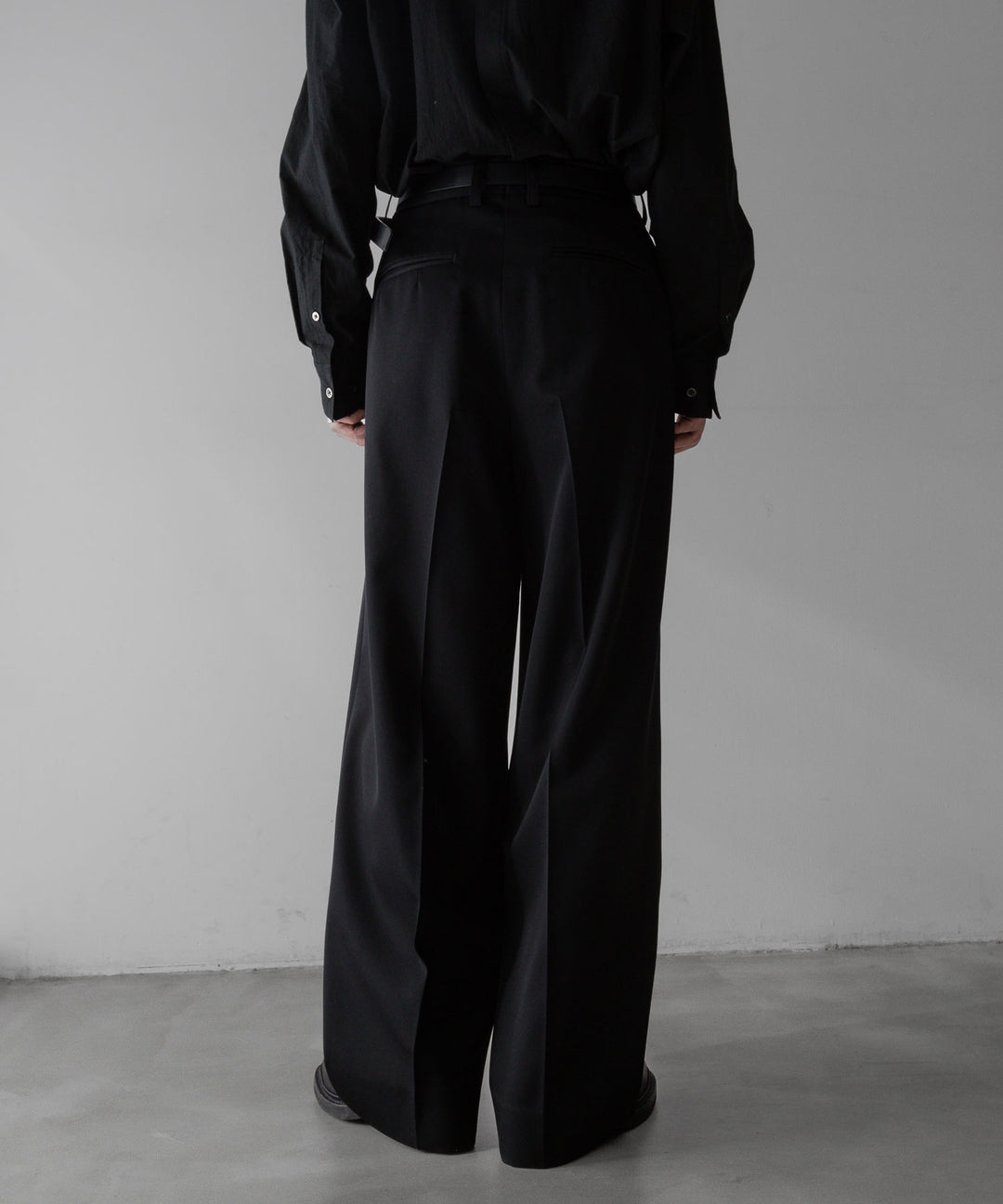 stein(シュタイン)の24SSコレクションLONG WIDE TROUSERSのBLACK sessionセッション福岡セレクトショップ 公式通販サイト