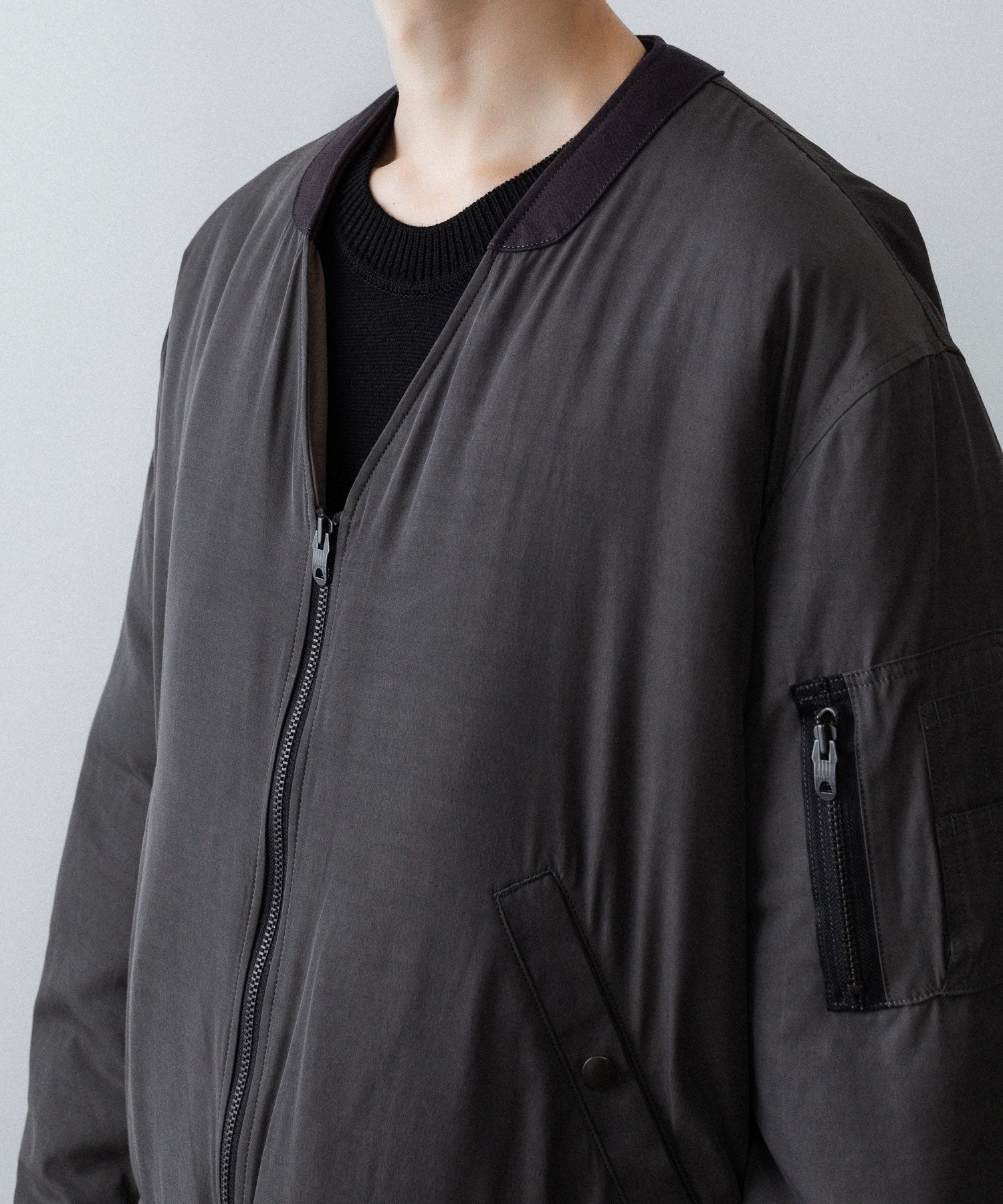 ANTHEM A-アンセムエーのPIGMENT AND DYE PUFFER MILITARY BLOUSONのDUSTY BLACK