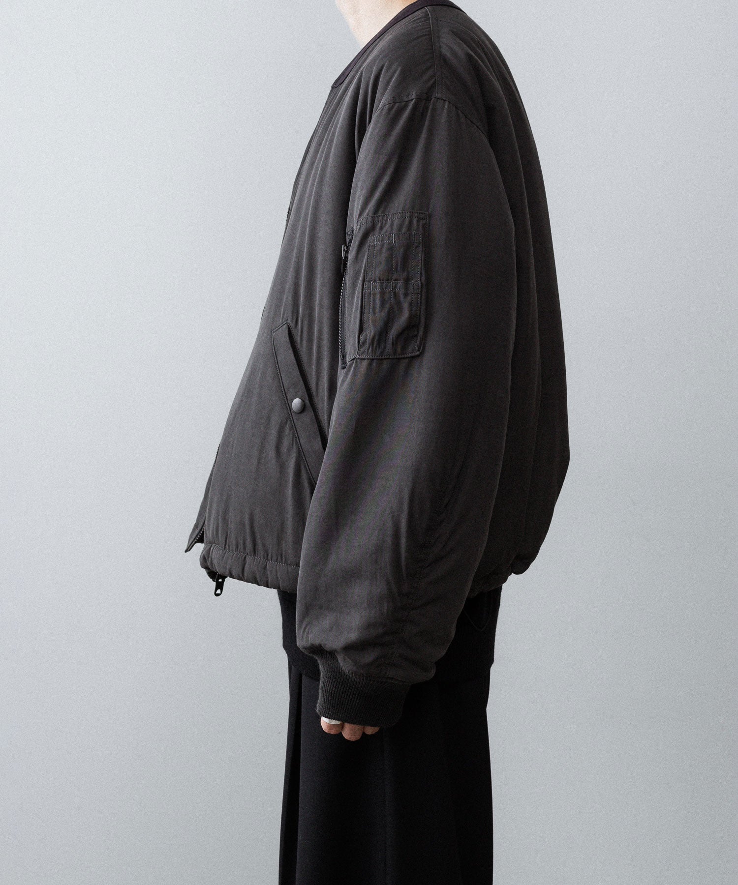 ANTHEM A-アンセムエーのPIGMENT AND DYE PUFFER MILITARY BLOUSONのDUSTY BLACK