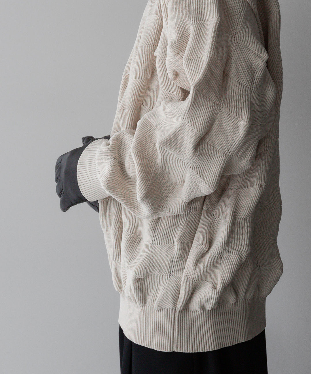 stein(シュタイン)の23AWコレクションBUMPY PATTERNED KNIT LSのMILK 公式通販サイトsession福岡セレクトショップ