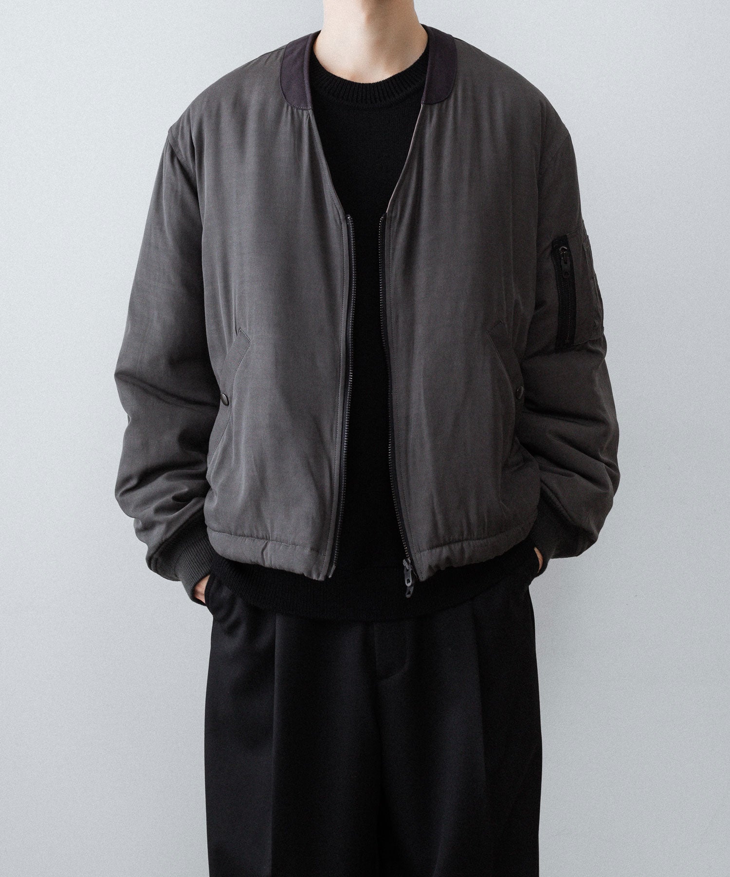 ANTHEM A-アンセムエーのPIGMENT AND DYE PUFFER MILITARY BLOUSONのDUSTY BLACK
