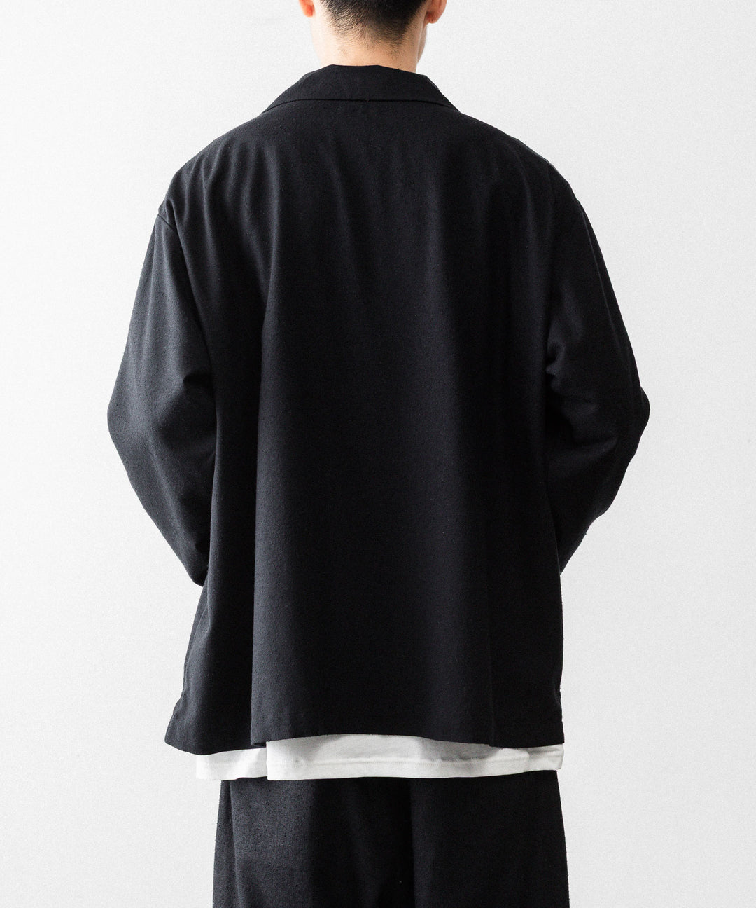 INTÉRIM - インテリムのSILK NOIL OPEN COLLAR OVER SHIRT JACKETのBLACK公式通販サイトsession福岡セレクトショップ